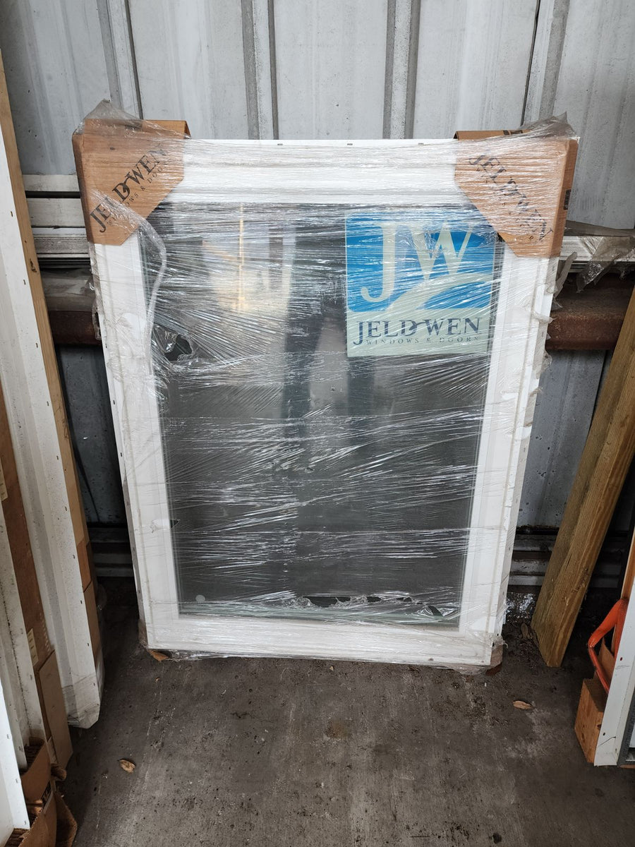 3' x 4' Premium Vinyl Casement Window - Brunswick, GA - Lang
